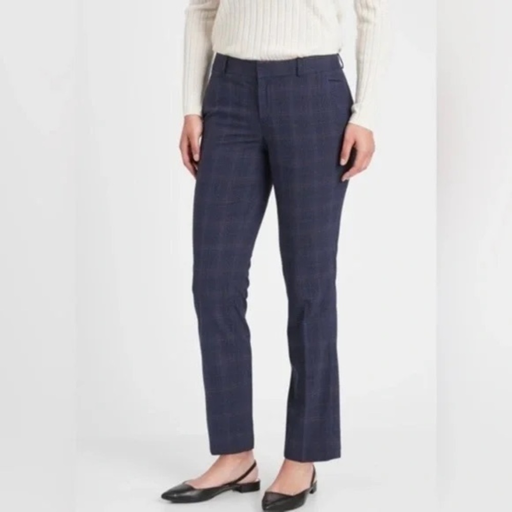 Banana Republic Women’s size 6 Logan Curvy Fit Navy Blue Plaid Pants NEW